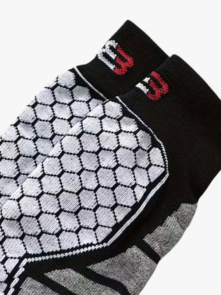 Chaussettes de ski montrant la couche thermique épaisse