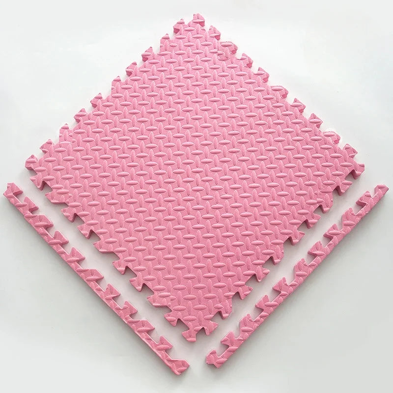 Tapis de jeu bébé en mousse pour amortir les chutes