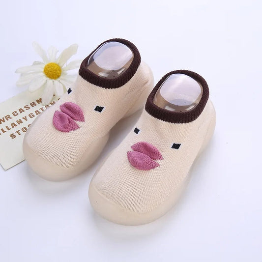 Vue d'ensemble des chaussons bébé, différents coloris disponibles