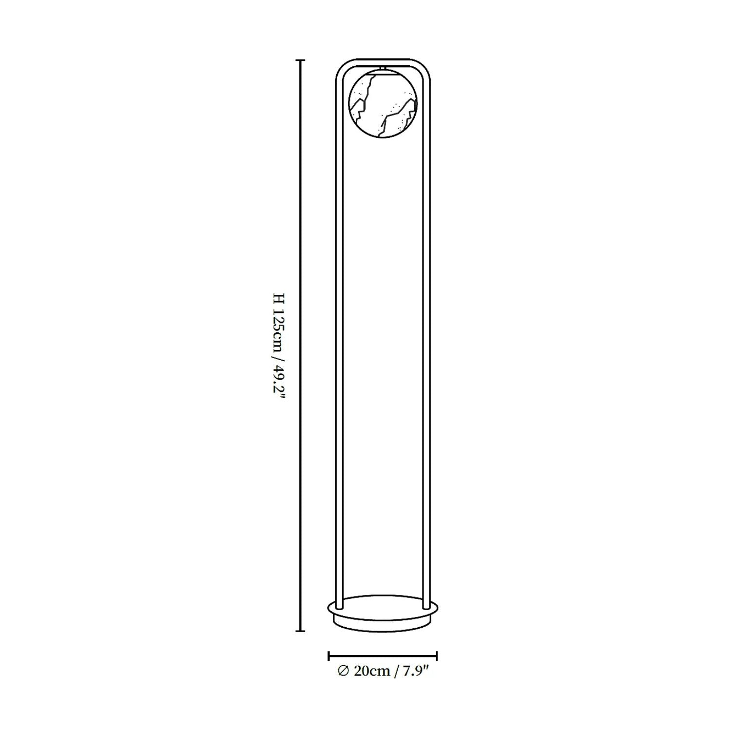 Gros plan sur l'abat-jour en alabastre diffusant une lumière douce