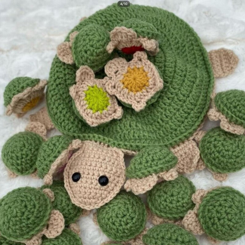 Maman tortue en crochet avec petits, jeu de mémoire