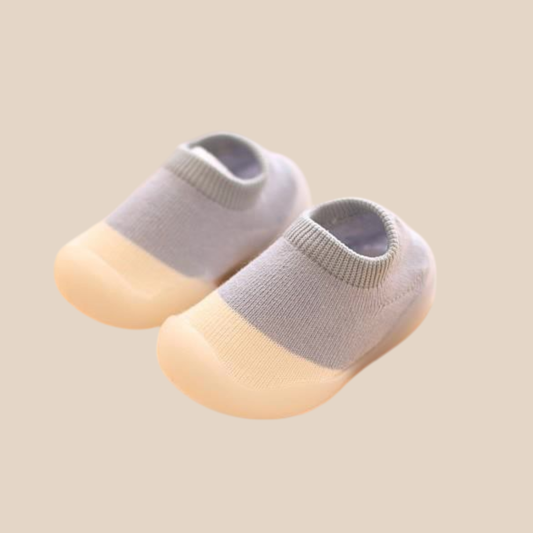 Chaussures bébé bleues avec semelle antidérapante flexible