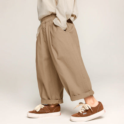 Pantalon gris pour enfant avec coupe ample et confortable