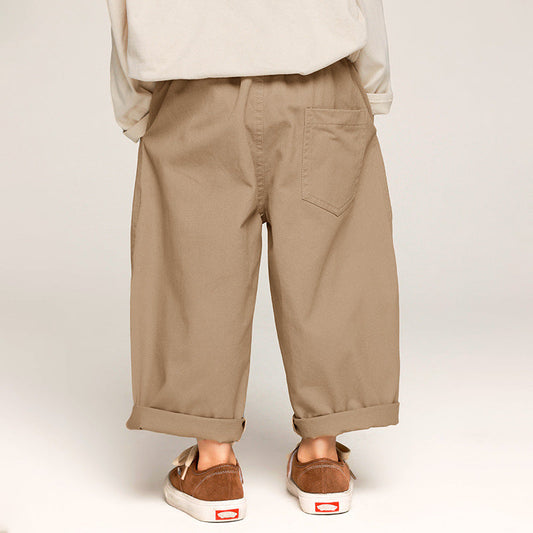 Pantalon enfant en coton kaki, idéal pour jouer