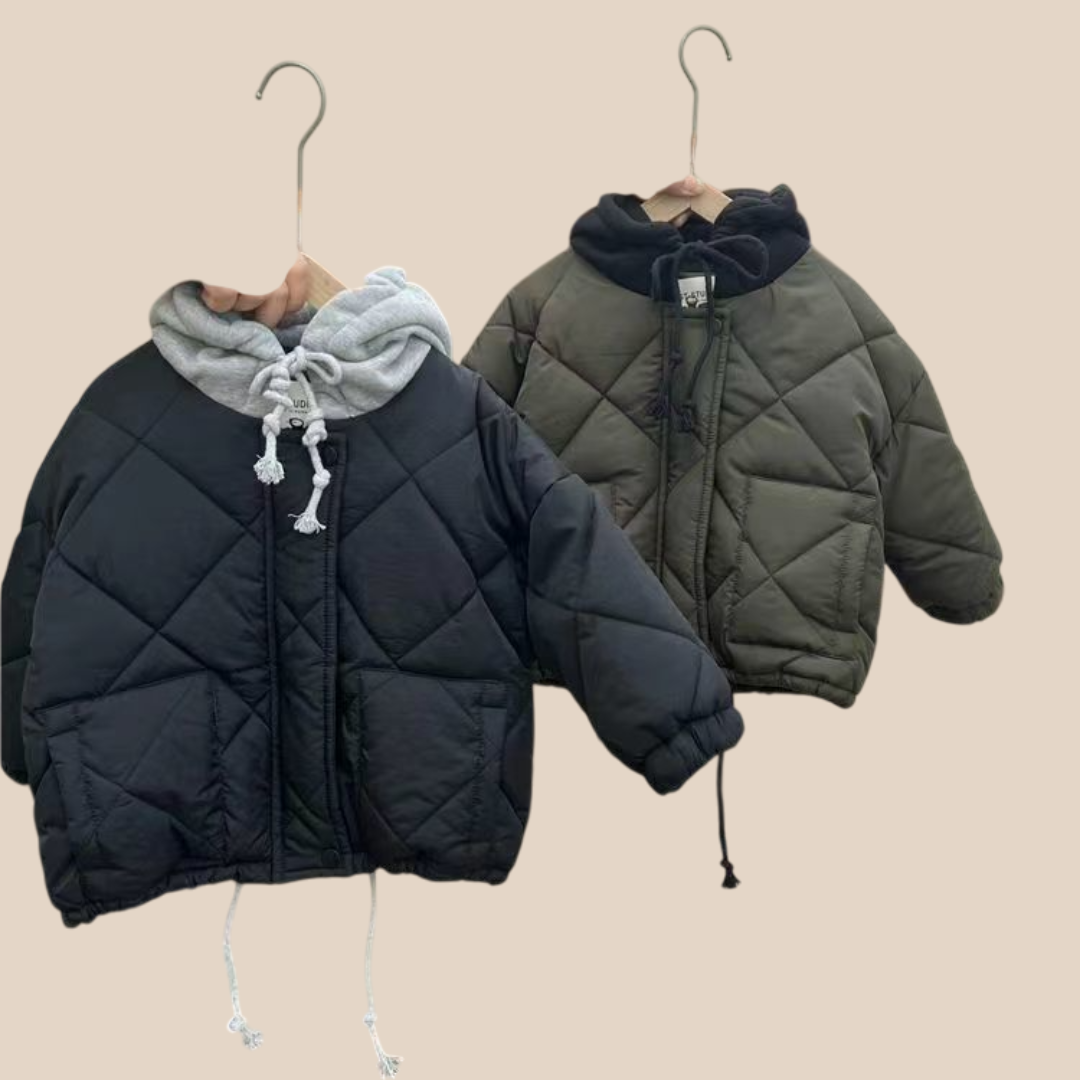 Veste matelassée enfant avec capuche, vue de face