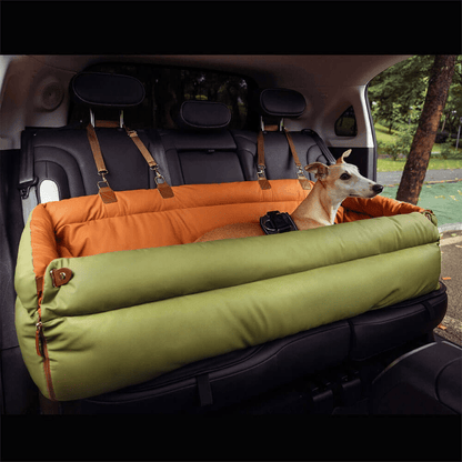 Lit de voiture pour chien avec accessoires inclus