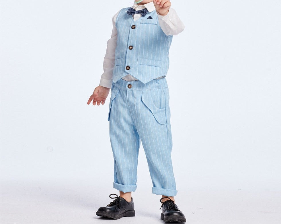 Ensemble élégant pour garçon avec veste et pantalon assortis