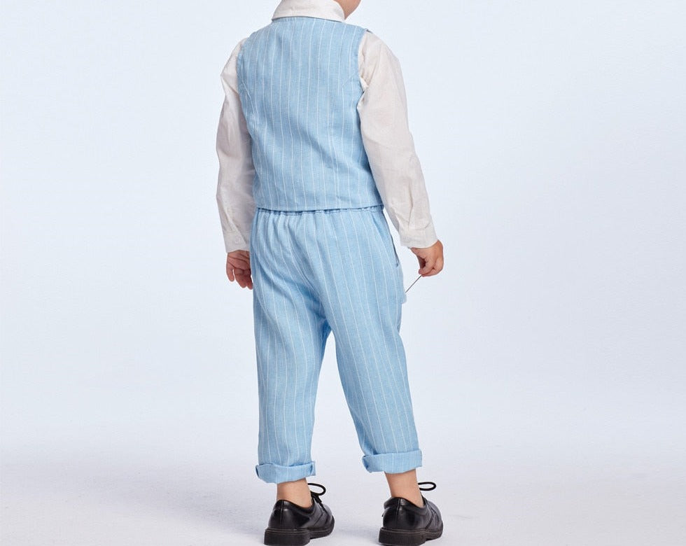 Détail du tissu en coton stretch du costume pour enfant