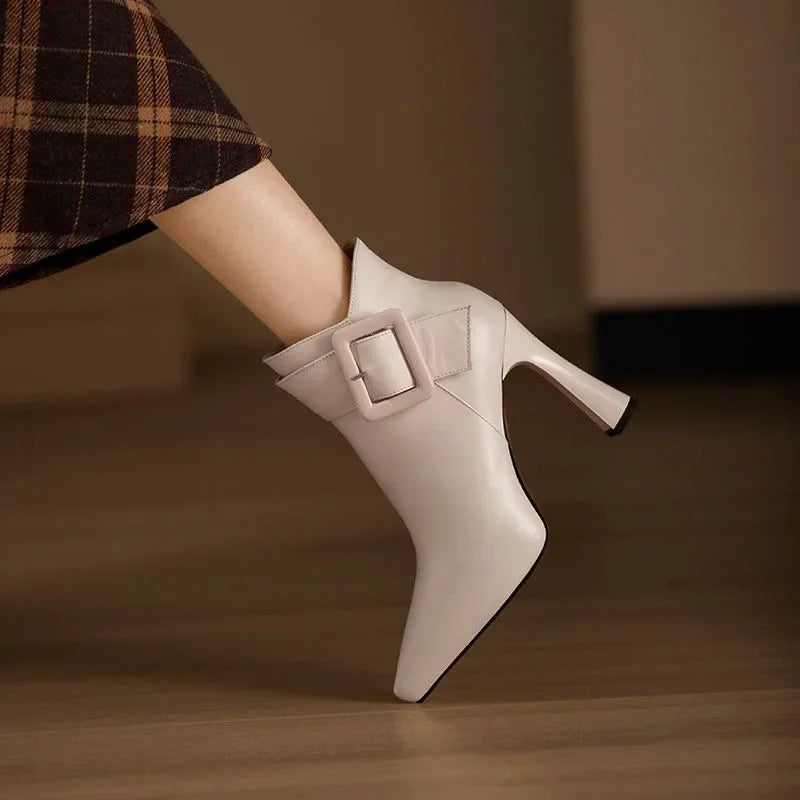 Intérieur en coton doux des bottines pour confort optimal