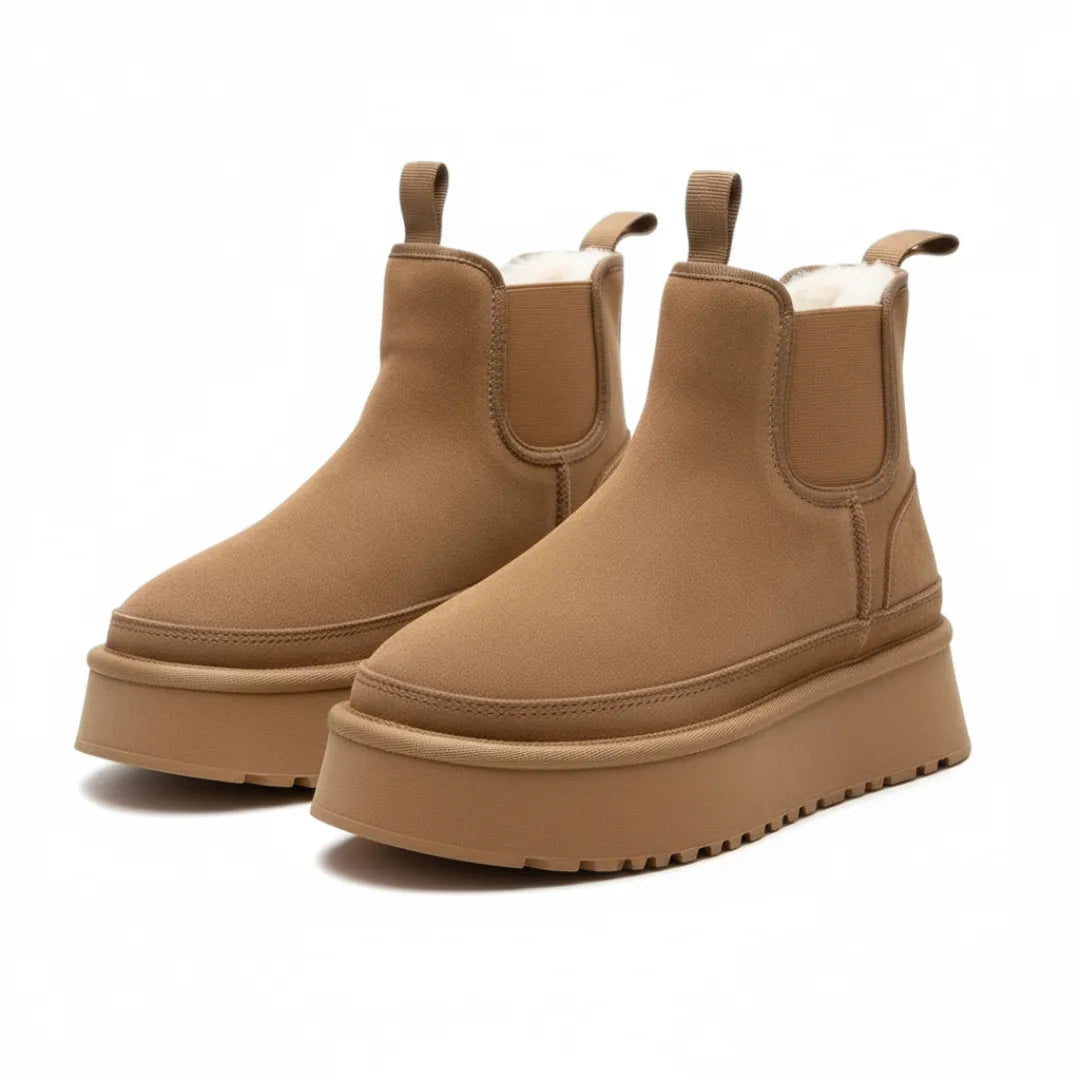 Détail du matériau en suède des bottines noires