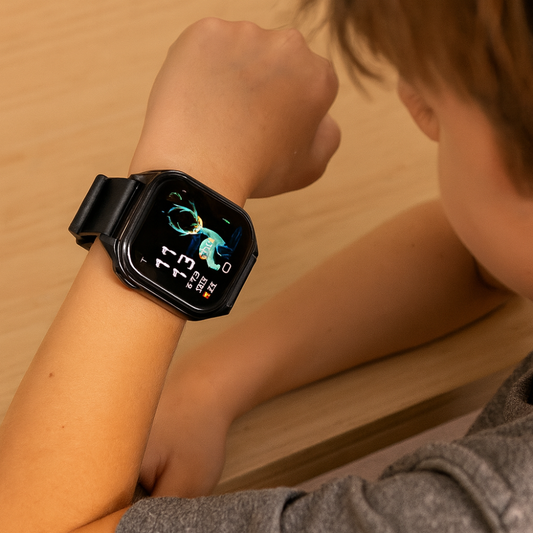 Montre enfant avec icônes d'applications éducatives visibles