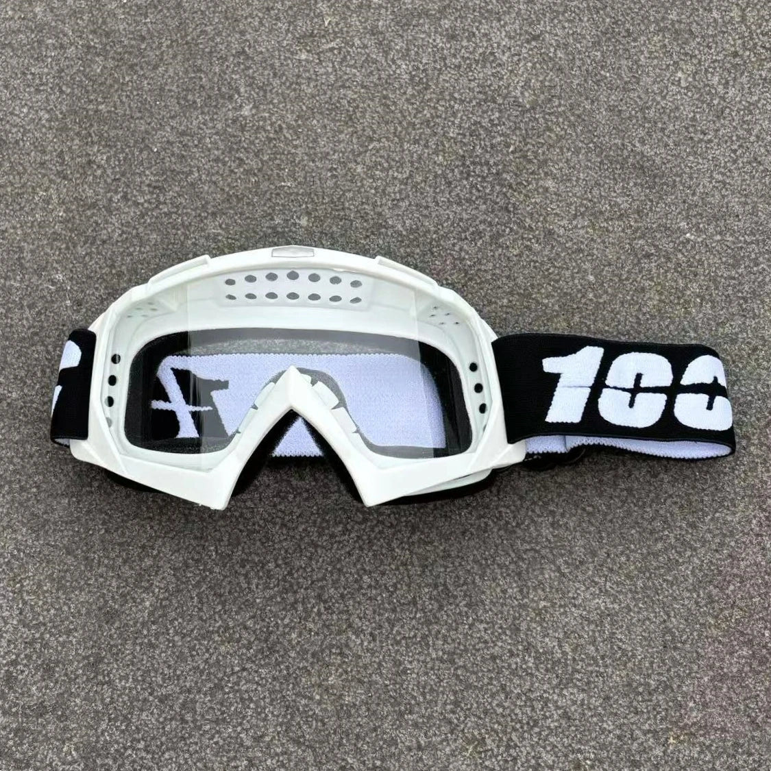 Lunettes de sport avec design aérodynamique