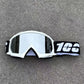 Vue latérale des lunettes légères pour sports extrêmes