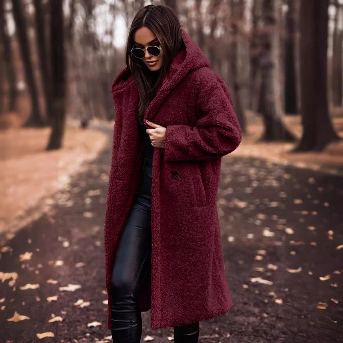 Gros plan sur la texture en laine du manteau