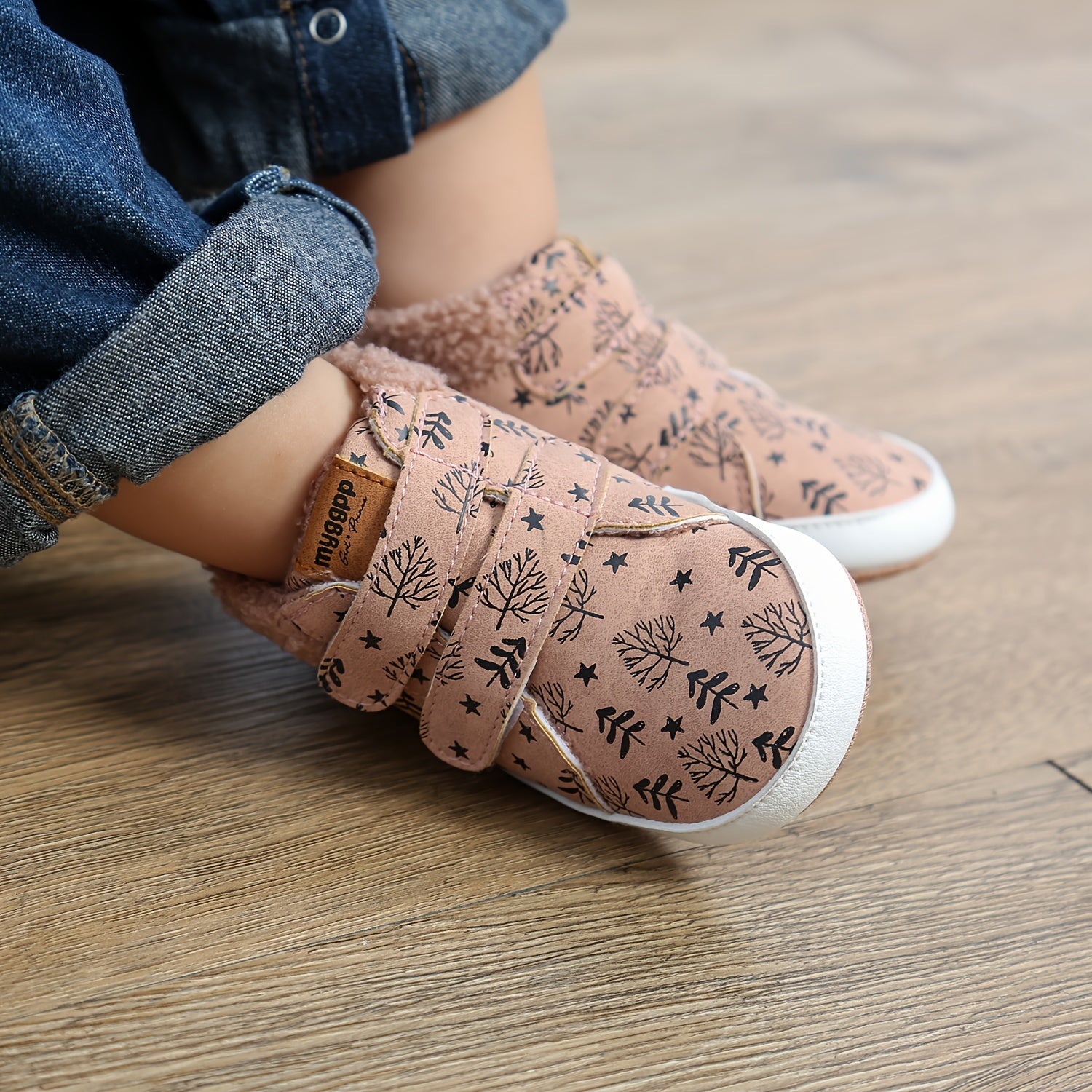 Bottes bébé avec fermeture Velcro, vue de dessus