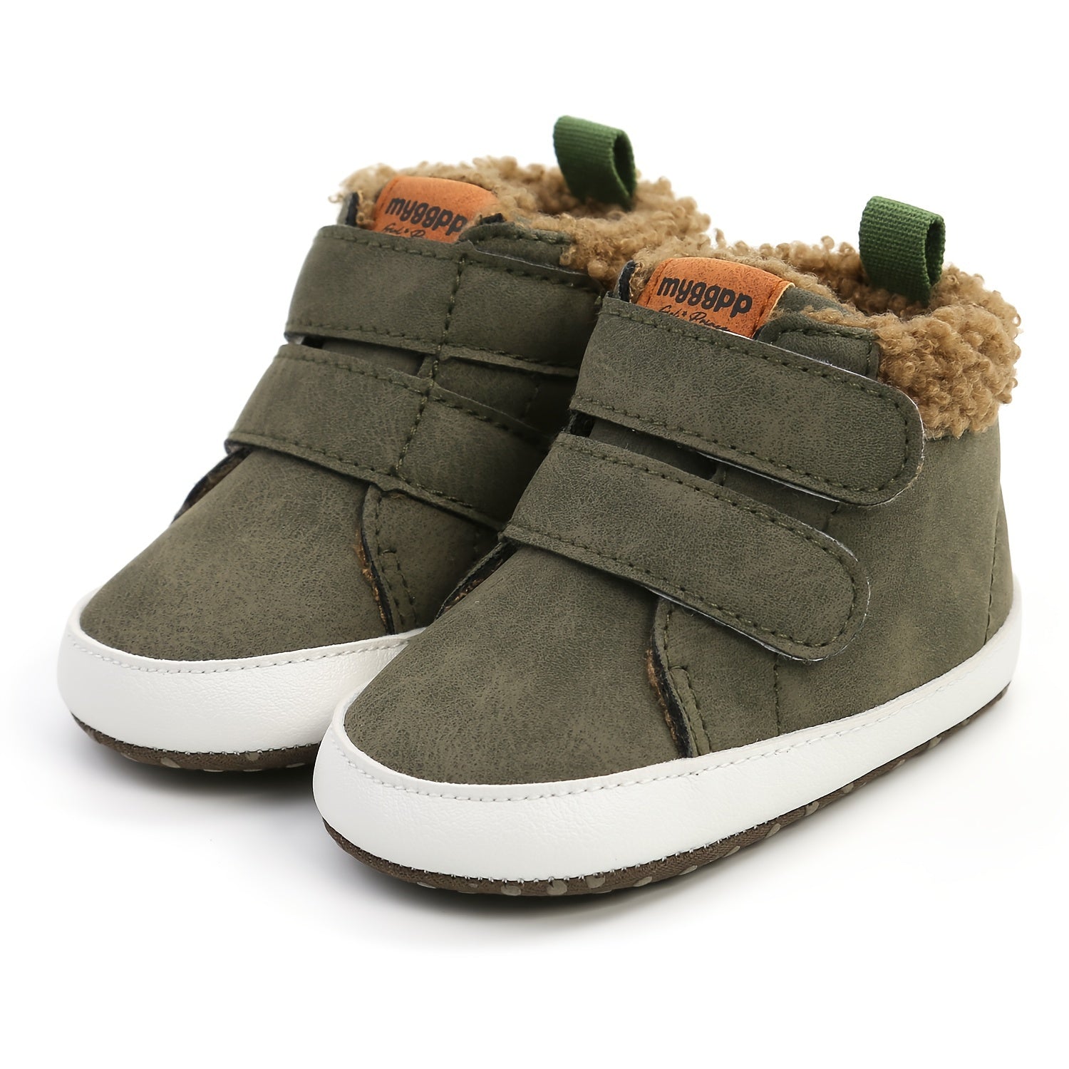 Ensemble complet des bottes bébé pour temps froid