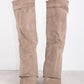 Bottes associées à un jean pour un look décontracté