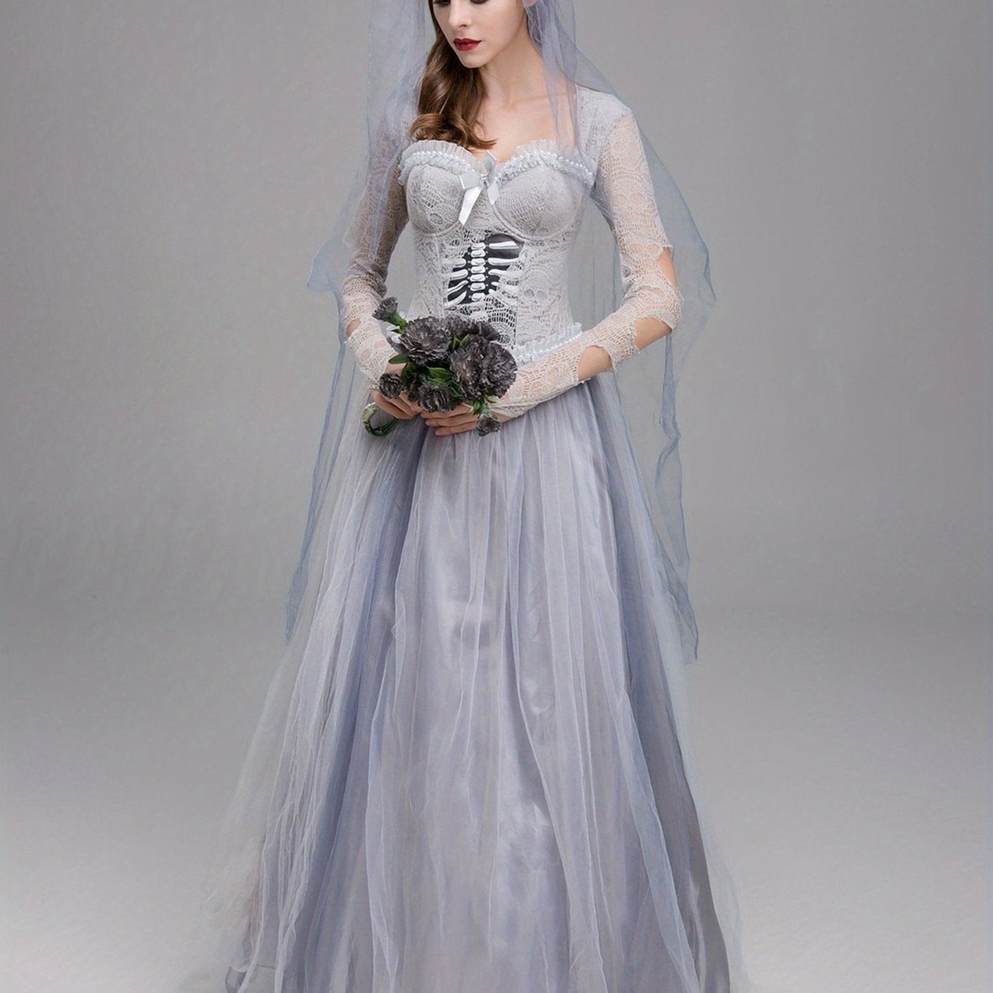 Ensemble complet robe gothique avec voile assorti