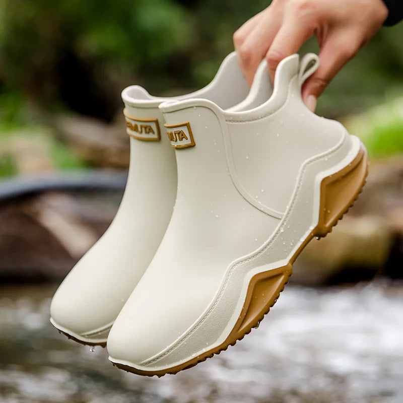 Bottes de cheville avec languette visible pour un enfilage facile