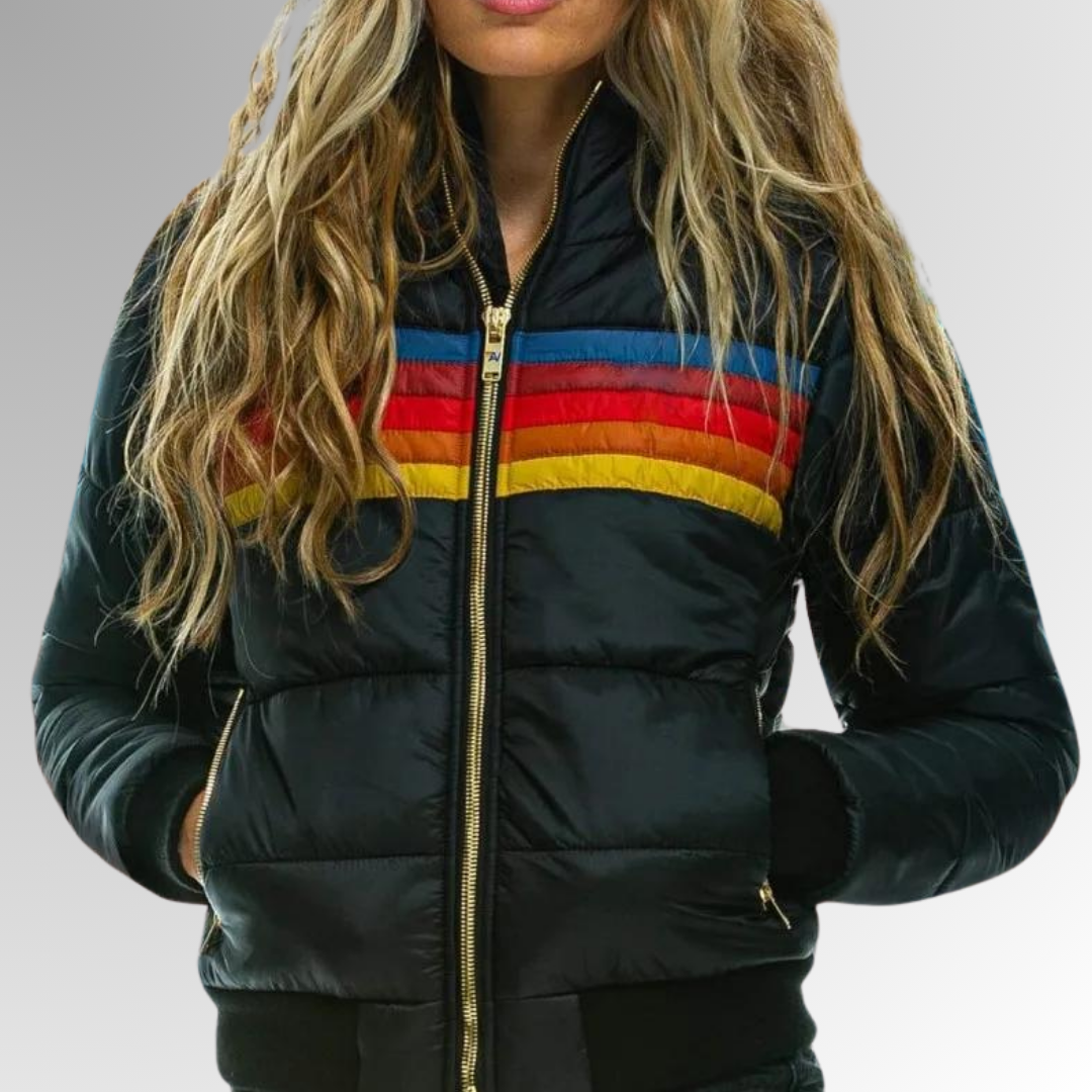 Vue de profil de la veste colorblock avec capuche