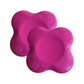 Coussin de yoga en utilisation pour étirements