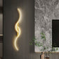Vue rapprochée d'une applique LED en aluminium