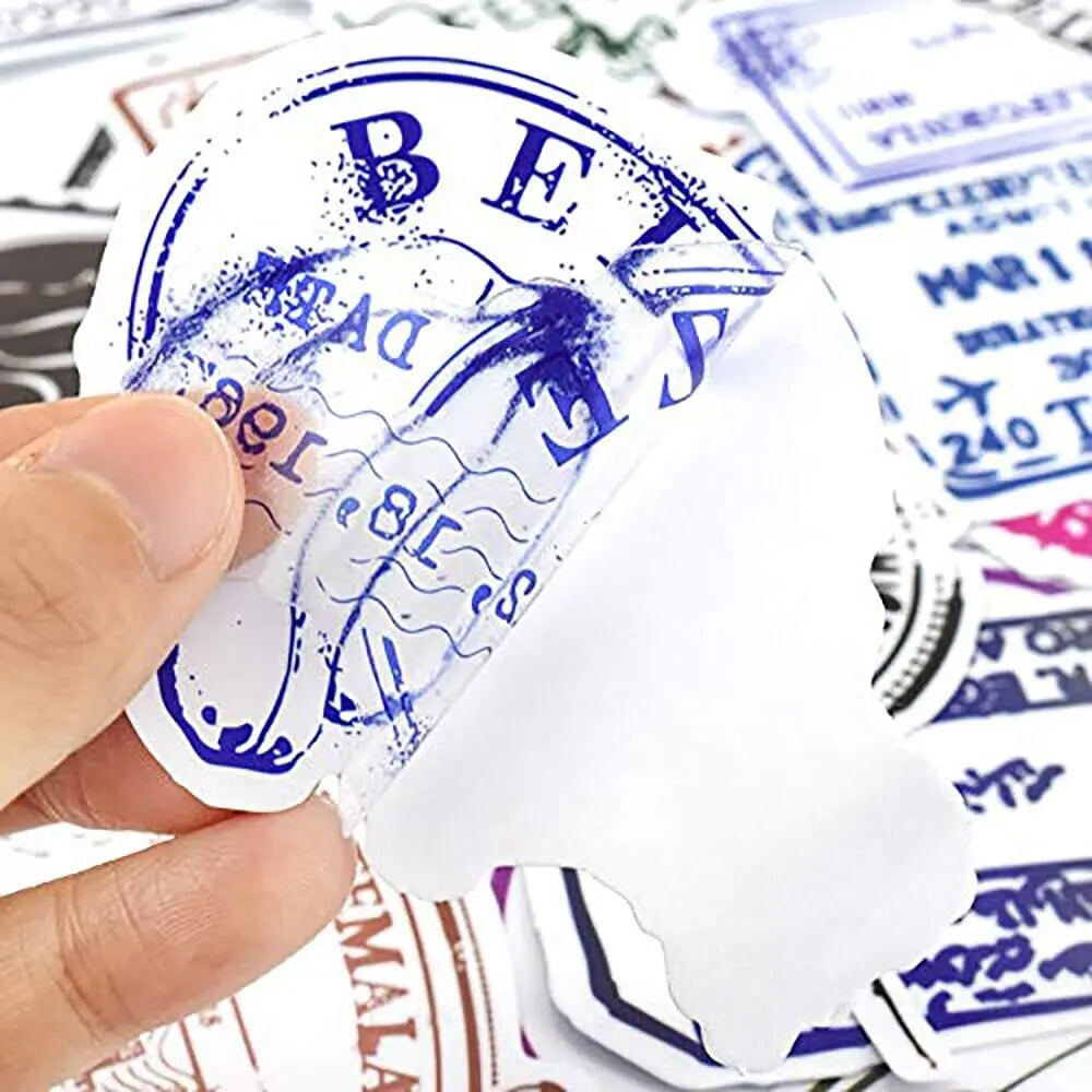 Ensemble de stickers voyage sur fond blanc
