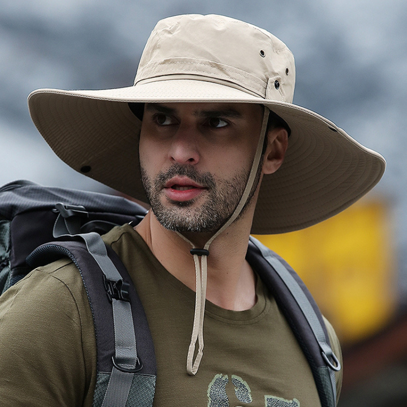 Chapeau beige imperméable avec bande intérieure absorbante