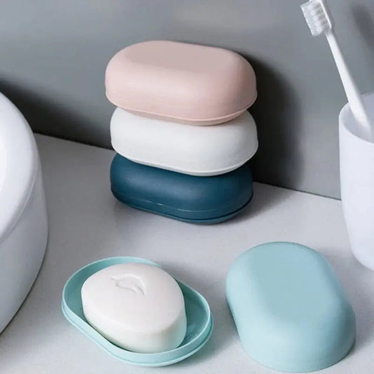 Boîte à savon compacte, ouverte avec savon à l'intérieur