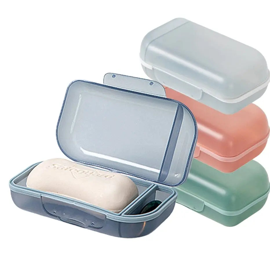 Boîte à savon compacte montrant l'intérieur spacieux