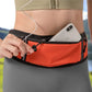 Vue rapprochée de la ceinture avec sangle ajustable