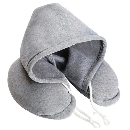 Coussin de voyage gris avec capuche, forme ergonomique en U