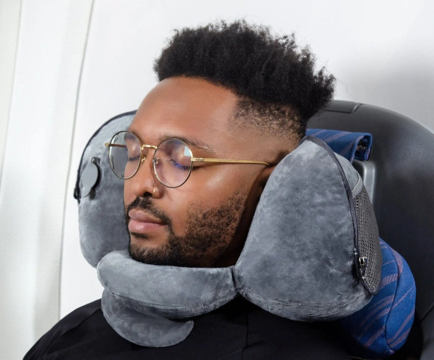 Coussin de voyage gonflable en velours, vue de face