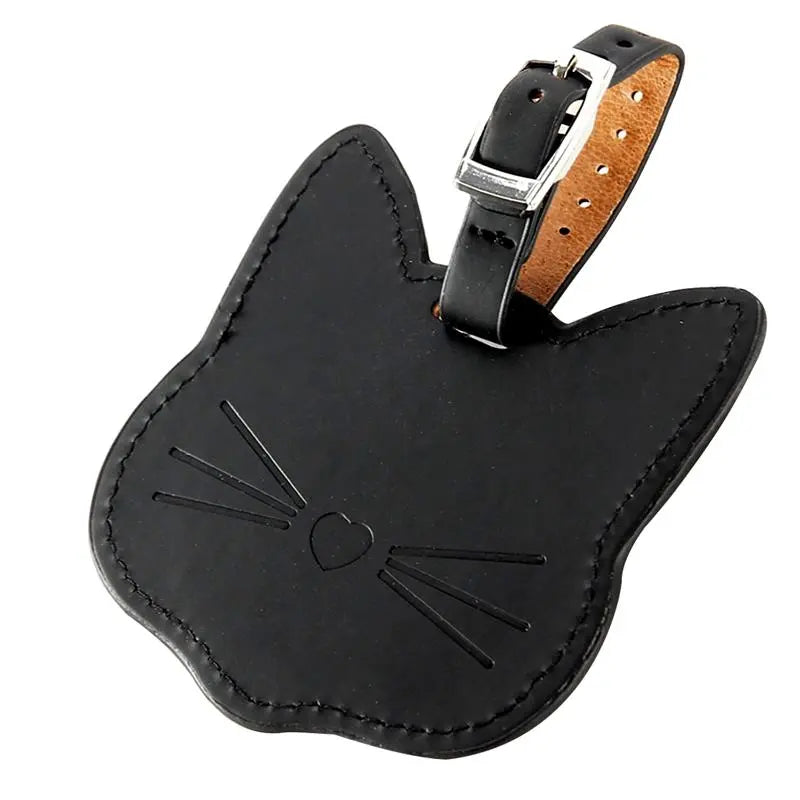Étiquette chat mignon noire, accrochée à un sac