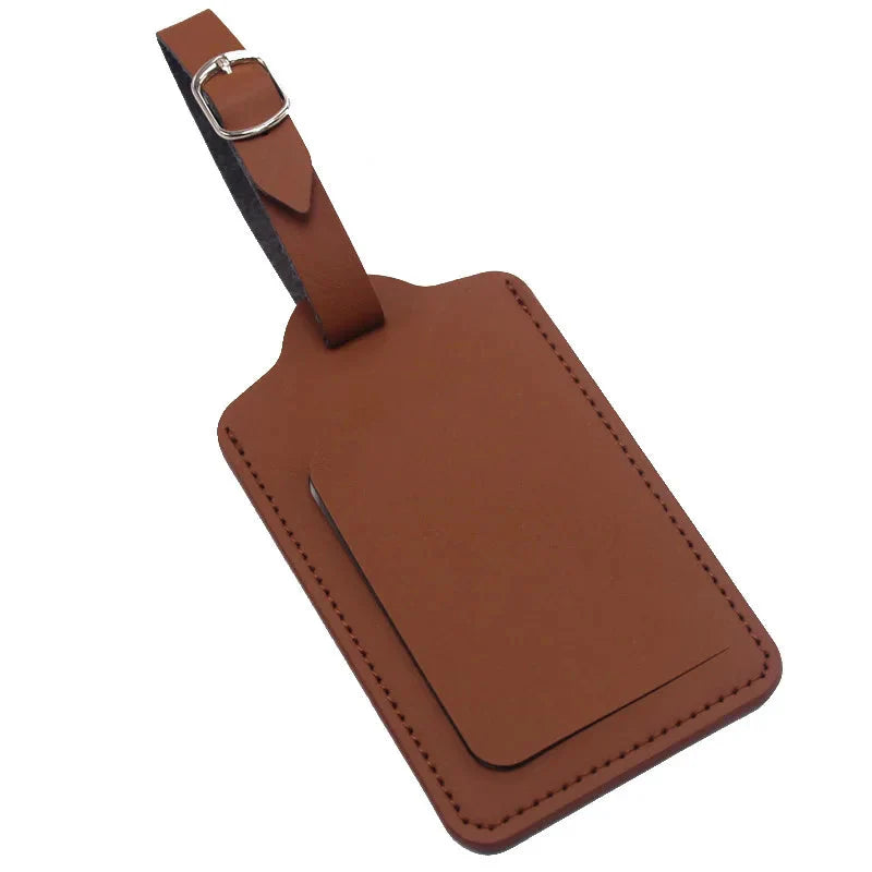 Étiquette de bagage marron classique pour un style sobre