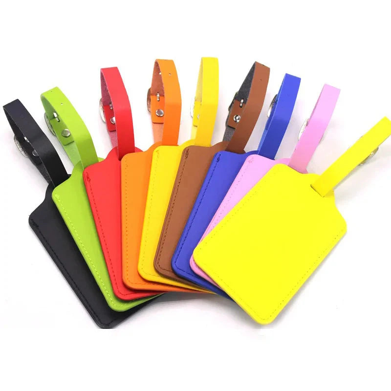 Étiquettes de bagage en plusieurs couleurs pour identification facile