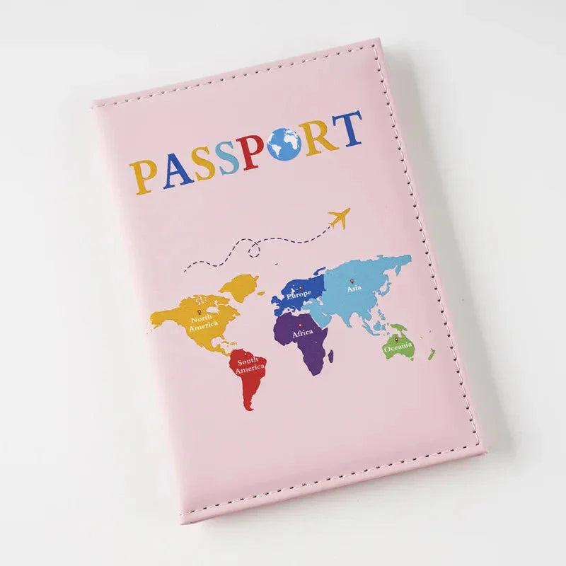Vue de l'étui à passeport dans un sac de voyage