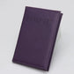 Étui passeport violet, design raffiné et original, en vue de face