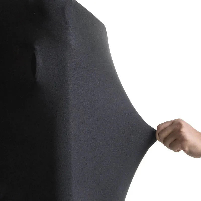 Housse de protection ajustée sur une valise en cabine