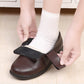 Détail de la fermeture Velcro ajustable sur la chaussure