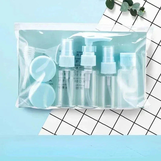 Kit de voyage avec flacons bleus et accessoires