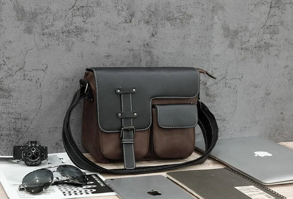Sac en PU avec texture lisse et finition élégante
