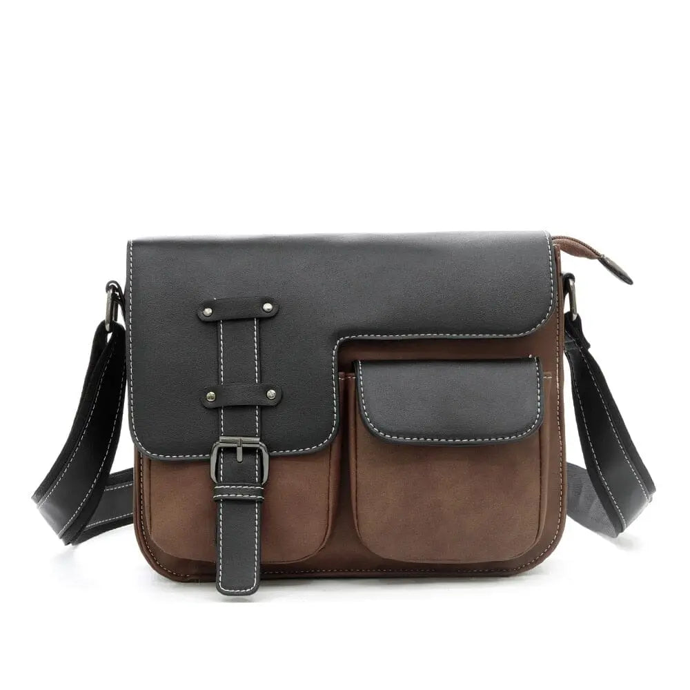 Vue d'ensemble du sac avec ses dimensions compactes