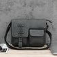 Version grise du sac avec design vintage et moderne