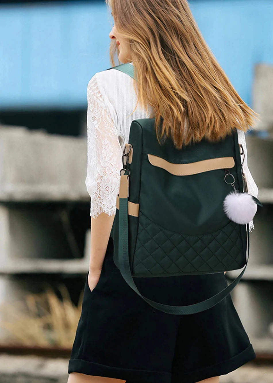 Petit sac à dos antivol pour femme avec poche avant visible