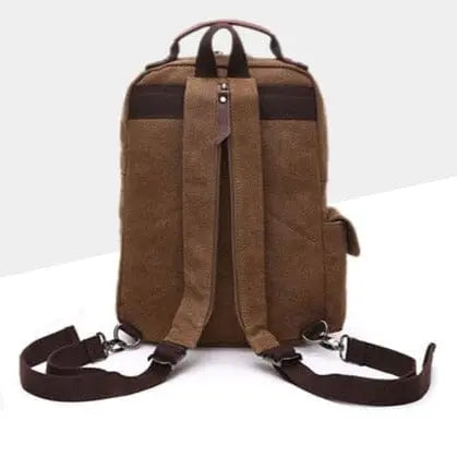 Sac à dos rétro pour femme, vue de face, tissu coloré