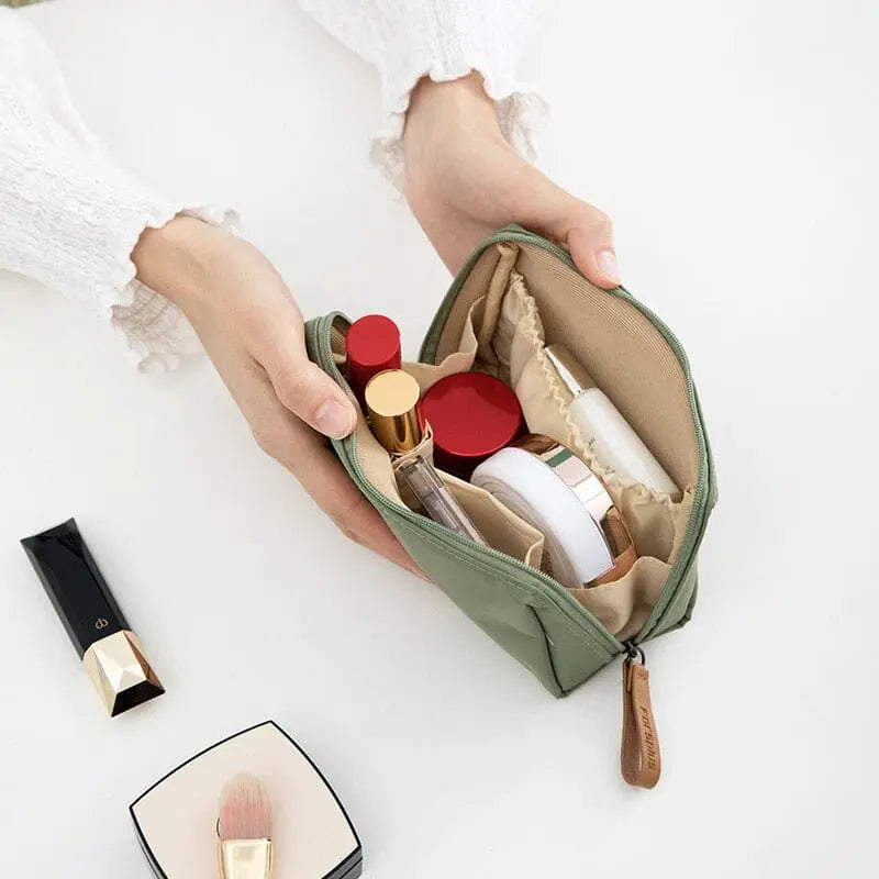 Trousse de maquillage compacte en nylon coloré