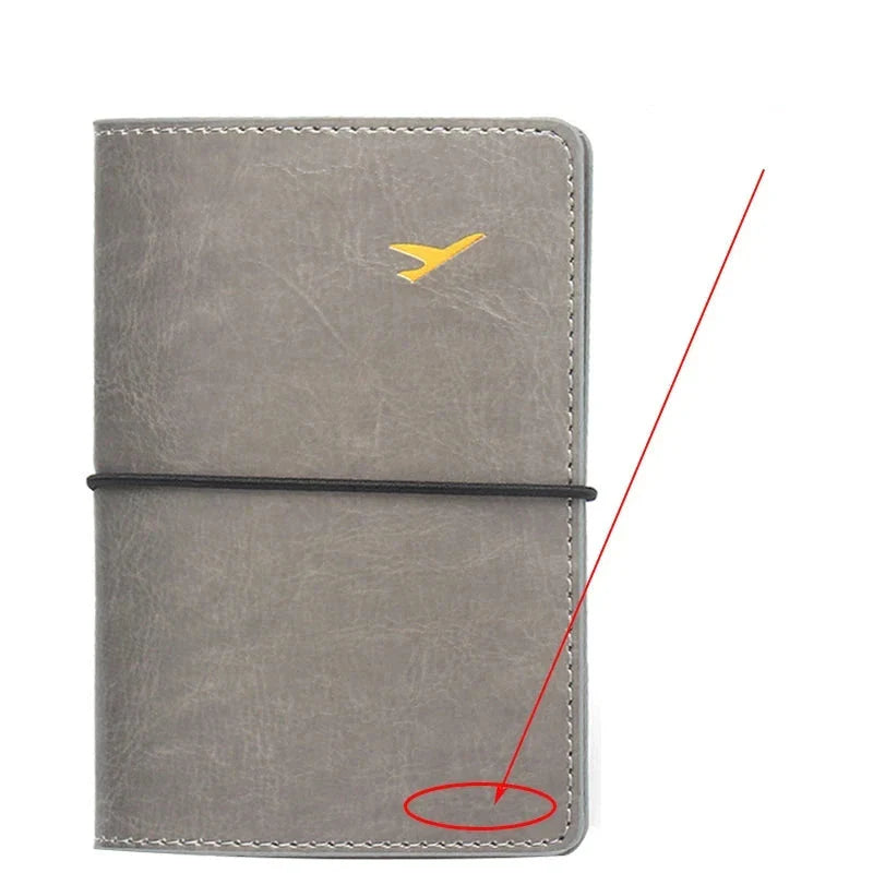 Pochette passeport grise, élégante et sobre, en cuir PU