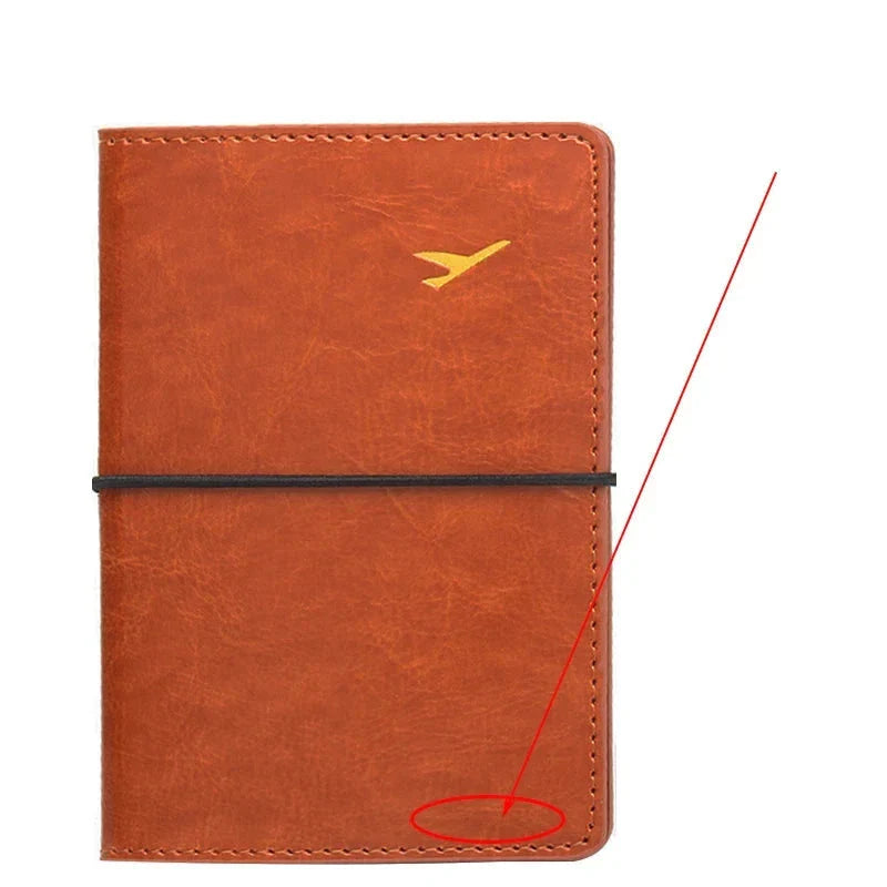 Pochette passeport marron, texture lisse et personnalisable
