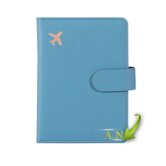 Vue intérieure de la pochette avec emplacements pour cartes